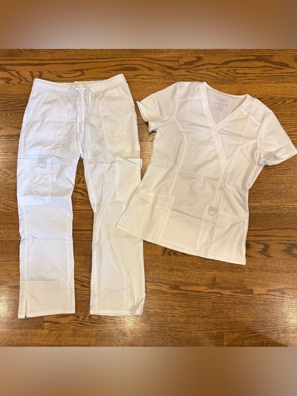 XS White Cherokee Scrubs
